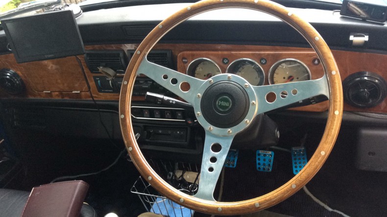 内装インパネ全体