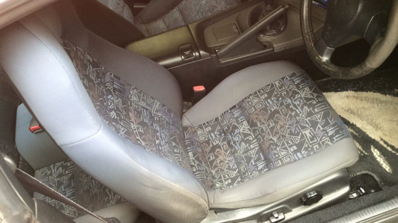 内装前方シート