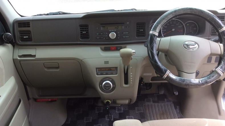 内装インパネ全体