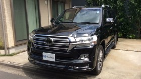 car_main_img