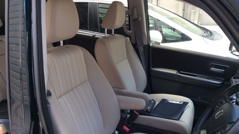 内装前方シート