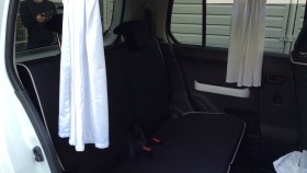 内装後方シート