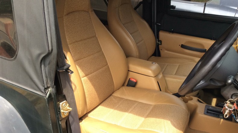 内装前方シート