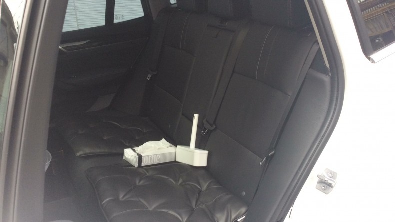 内装後方シート