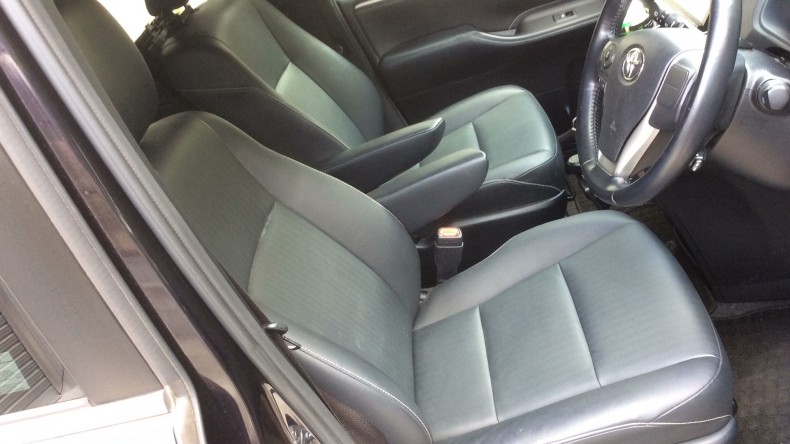 内装前方シート