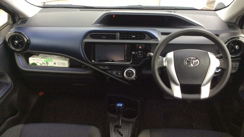 内装インパネ全体