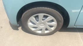 タイヤホイール前