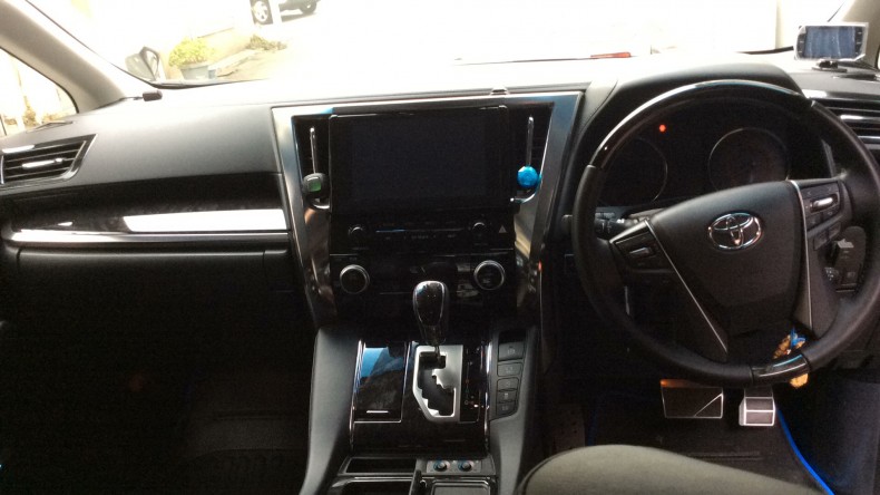 内装インパネ全体