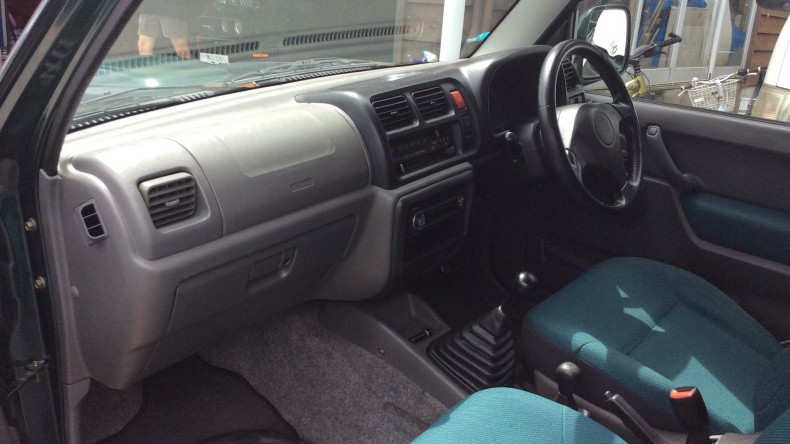 内装インパネ全体