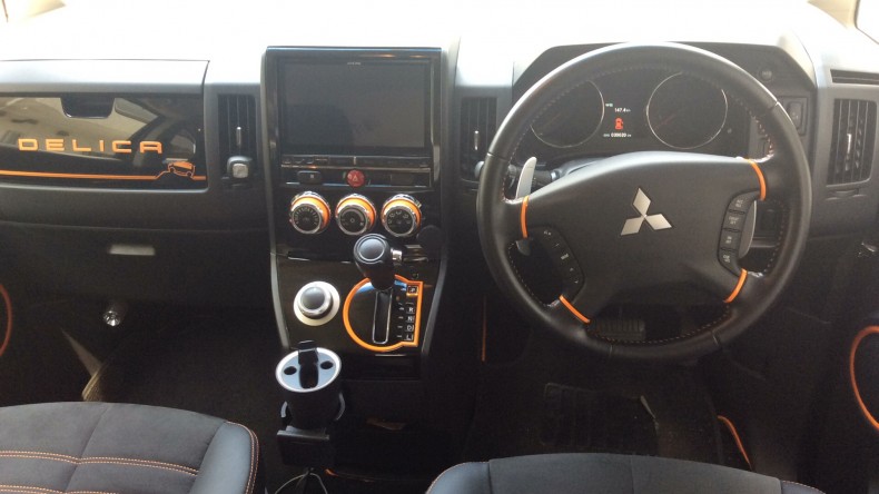 内装インパネ全体