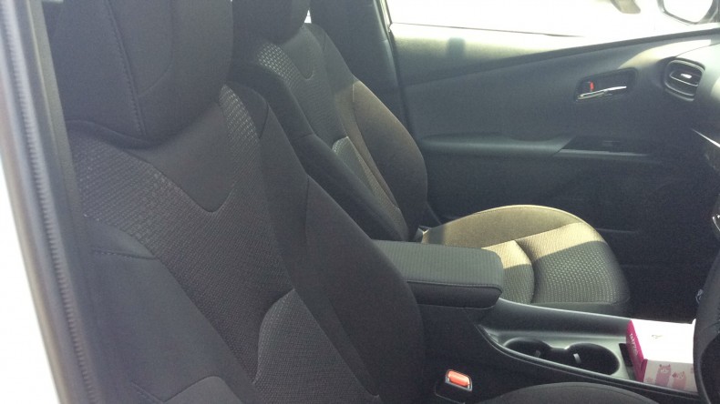 内装前方シート