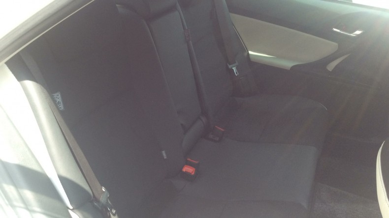 内装後方シート