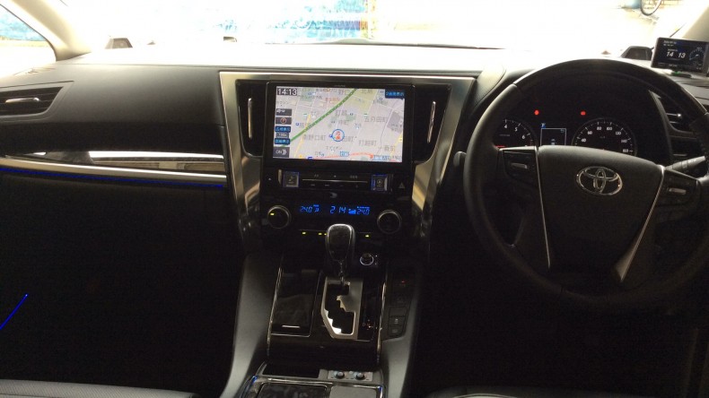 内装インパネ全体