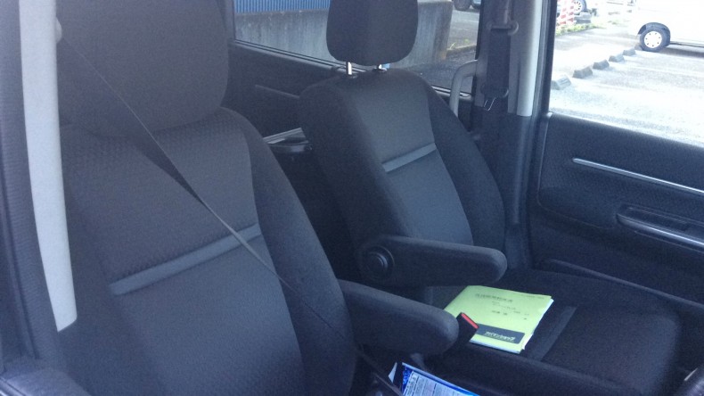 内装前方シート