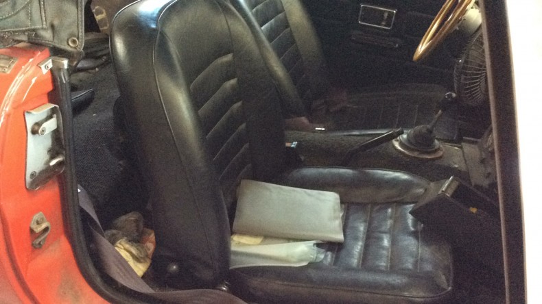 内装前方シート