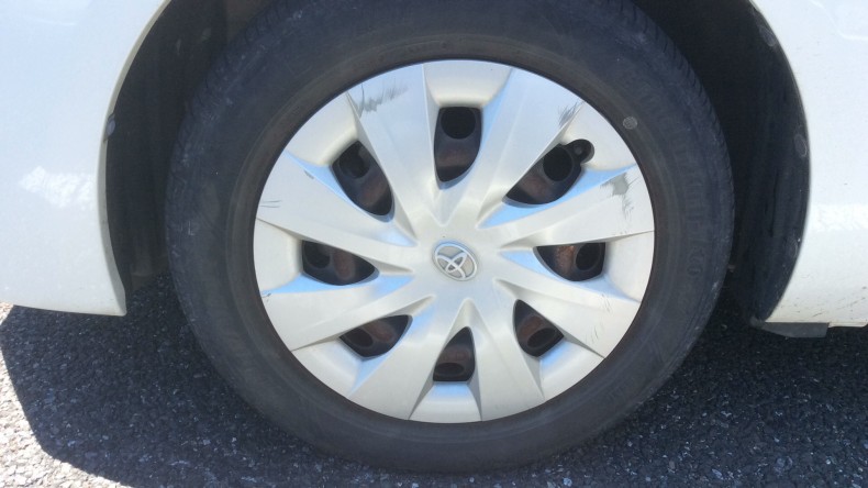 タイヤホイール前