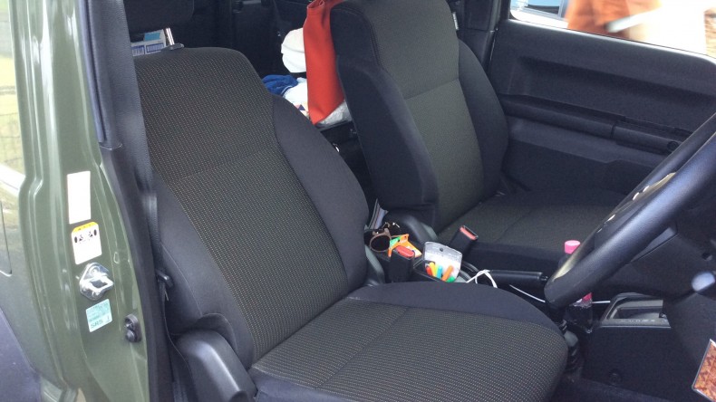 内装前方シート