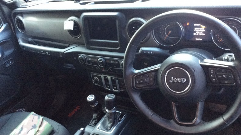 内装インパネ全体