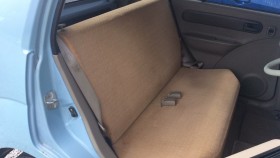 内装後方シート