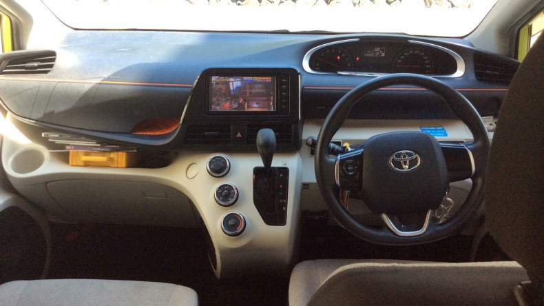 内装インパネ全体