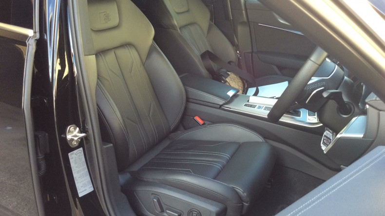 内装前方シート