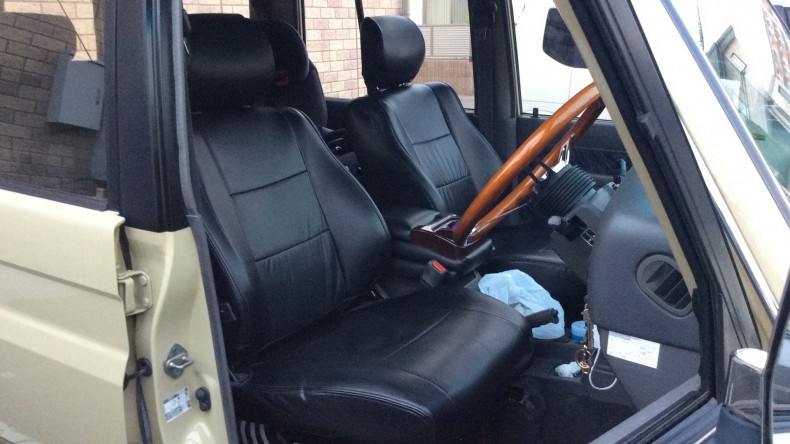 内装前方シート