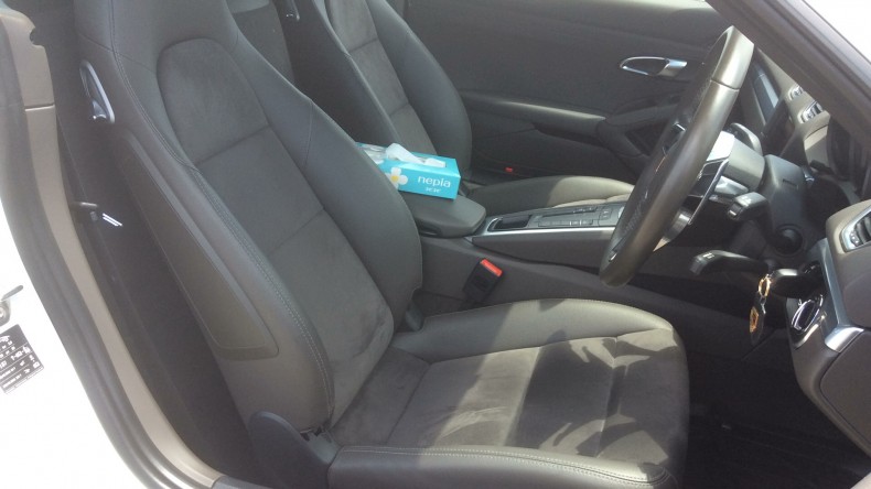 内装前方シート