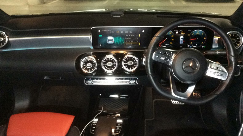 内装インパネ全体