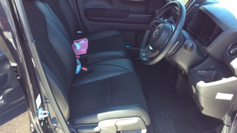 内装前方シート