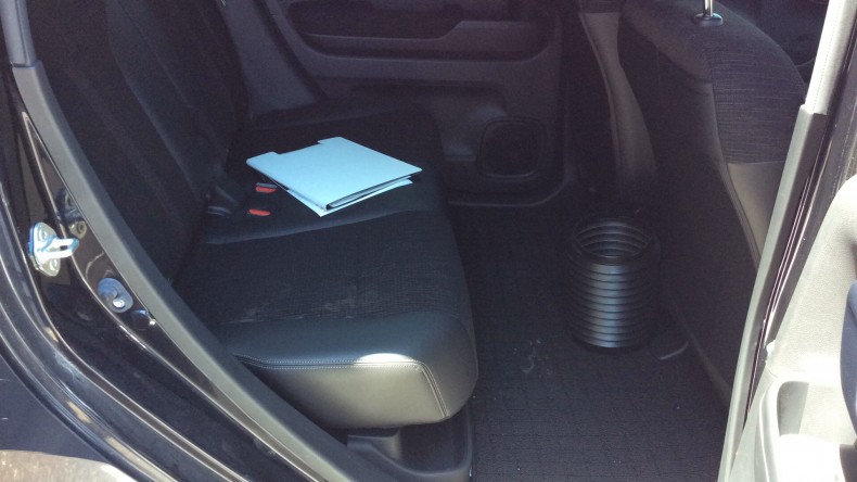 内装後方シート