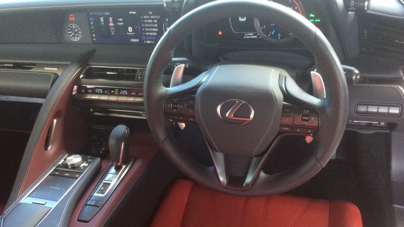 内装インパネ全体