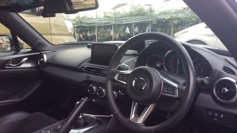 内装インパネ全体