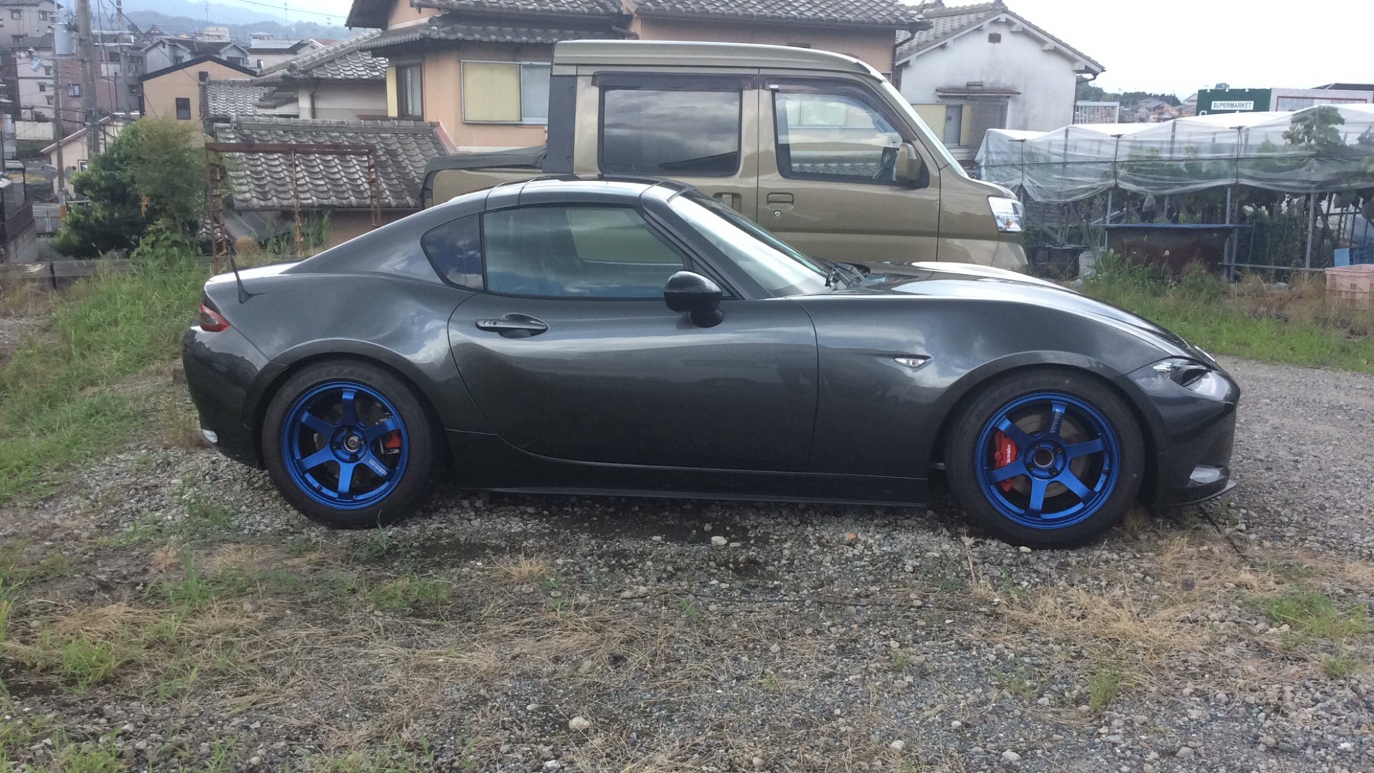 外装右