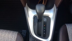 内装シフト