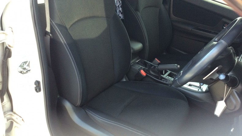 内装前方シート