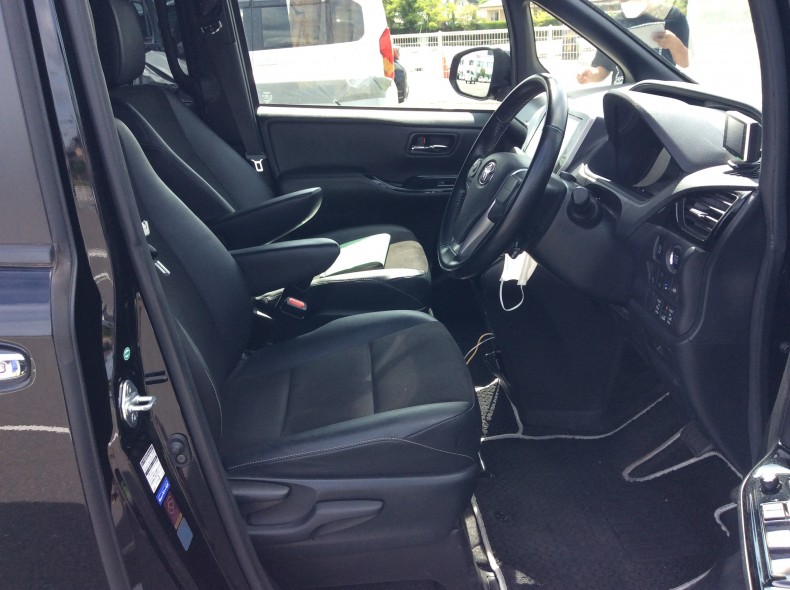 内装前方シート