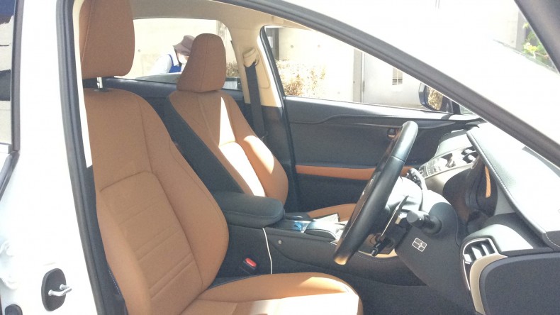 内装前方シート