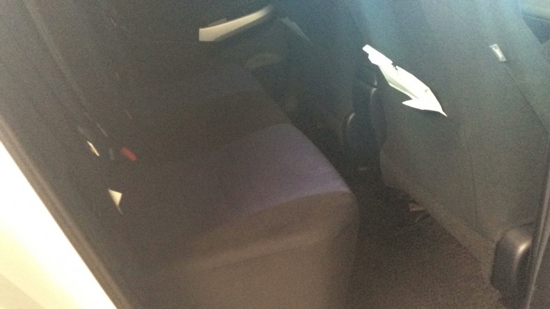 内装後方シート