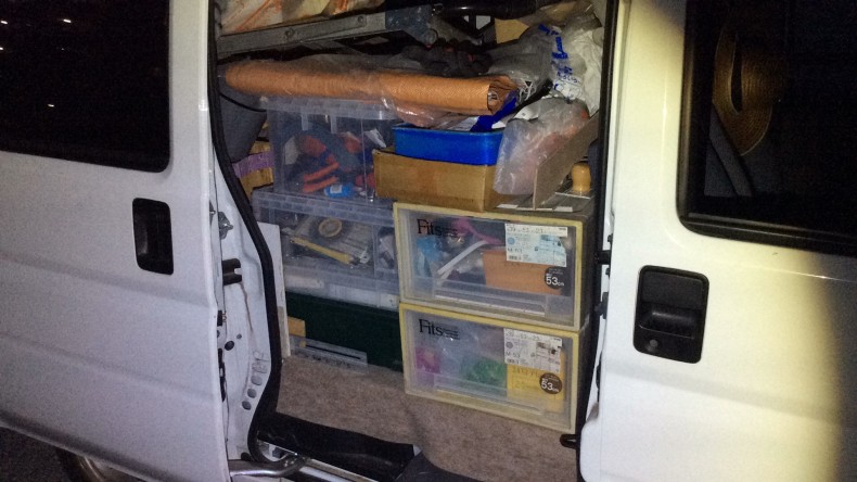 内装後方シート