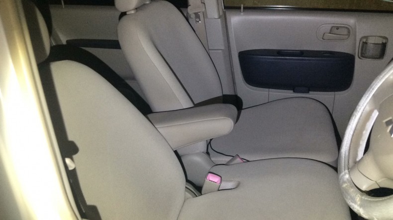 内装前方シート