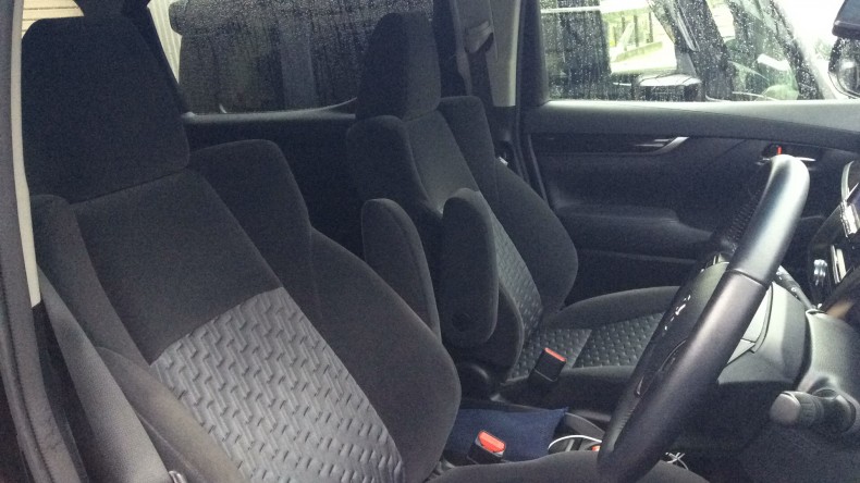 内装前方シート