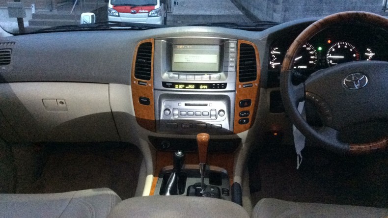 内装インパネ全体