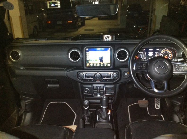 内装インパネ全体