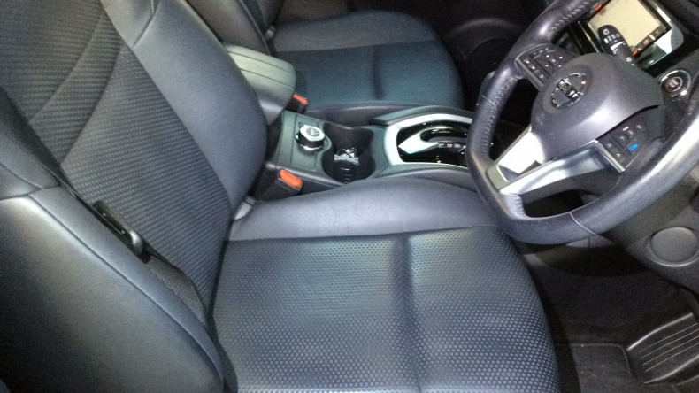 内装前方シート