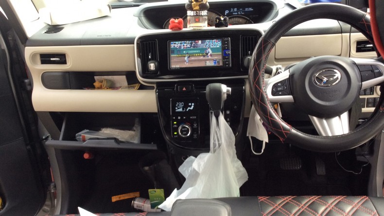 内装インパネ全体