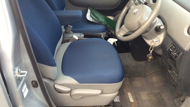 内装前方シート