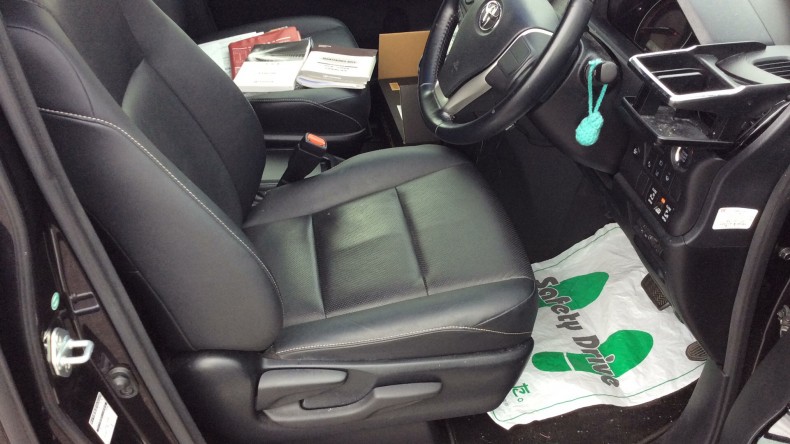 内装前方シート