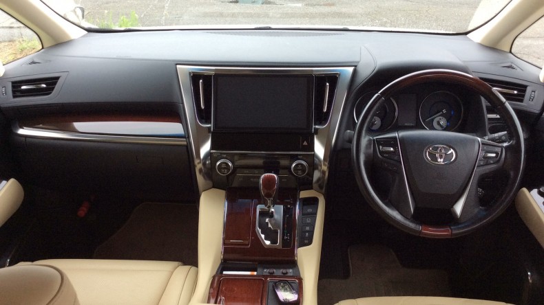 内装インパネ全体