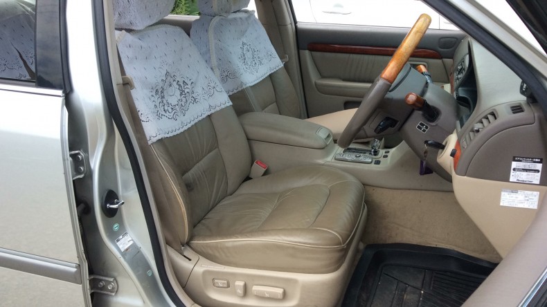 内装前方シート