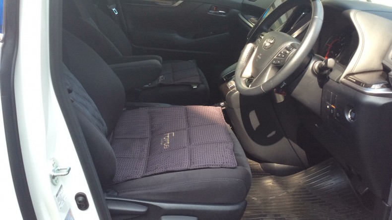 内装前方シート